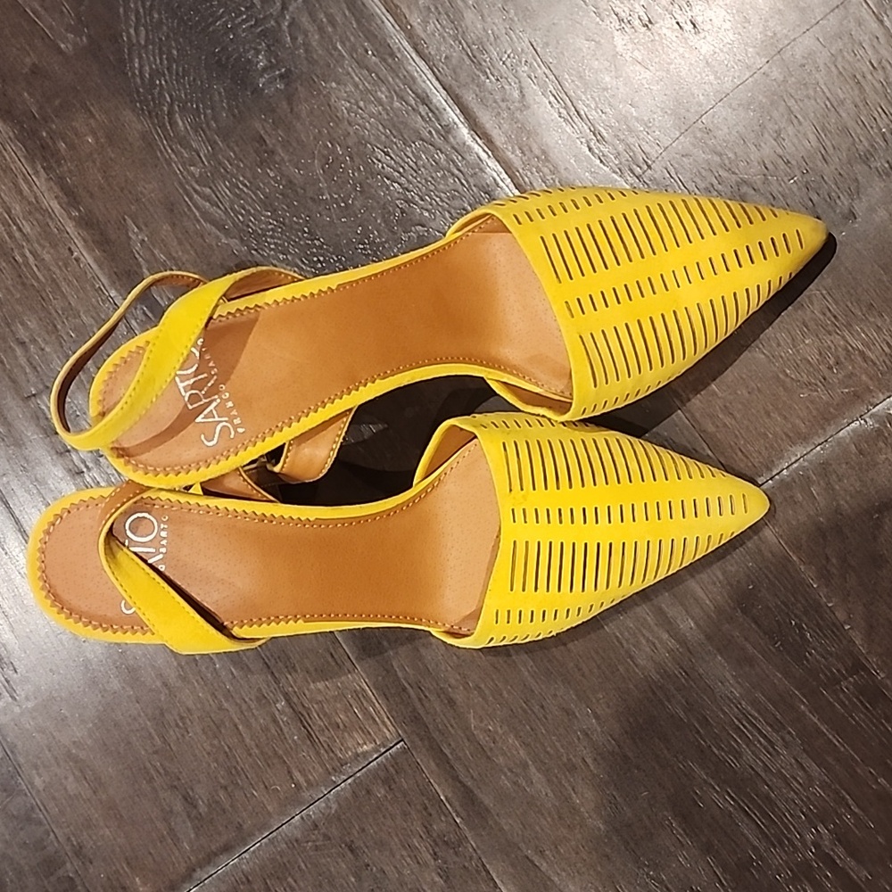 Franco Sarto Starla Suede Breatheable Heels